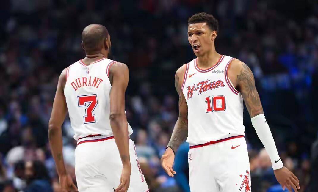 九游体育-勒沃库森租借签下巴黎后卫穆杰莱