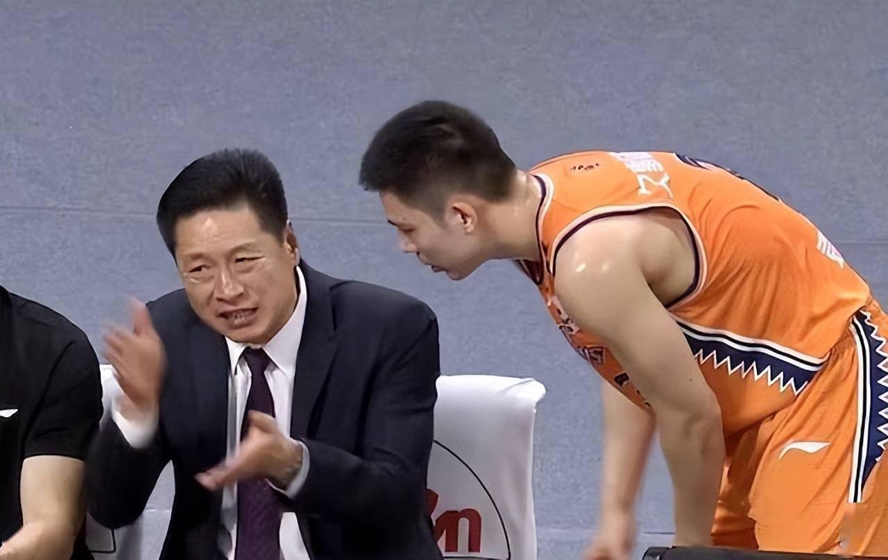 九游体育-广厦男篮新赛季征战仪式